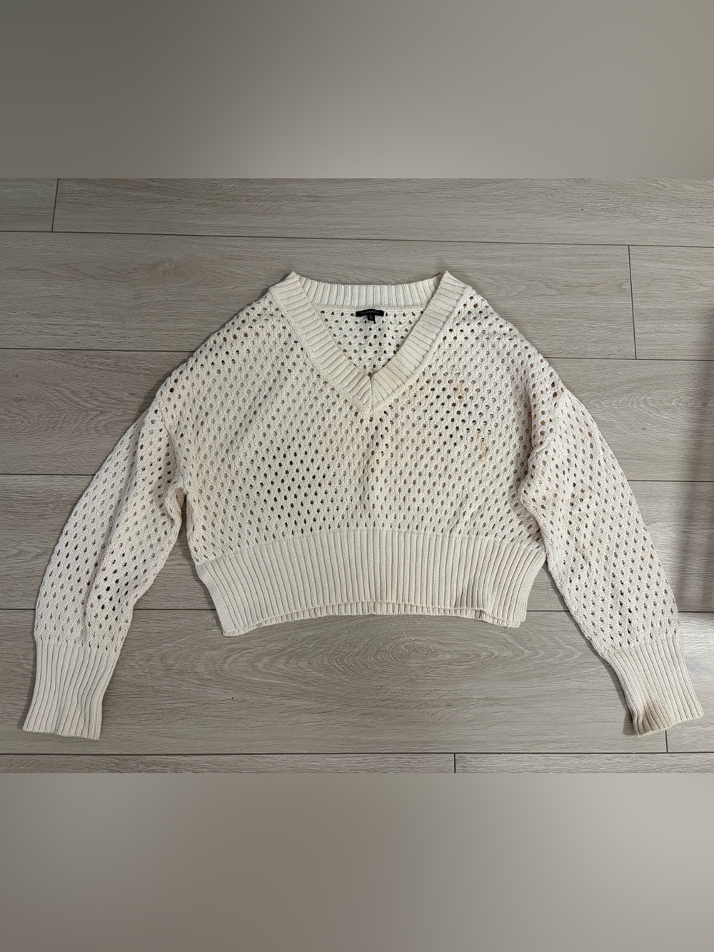 Dynamite Cream Open-Knit V-Neck Sweater